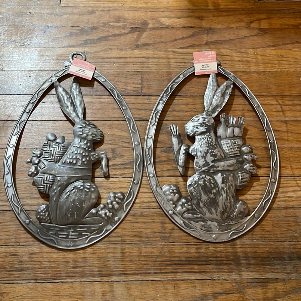 Easter wall decor.